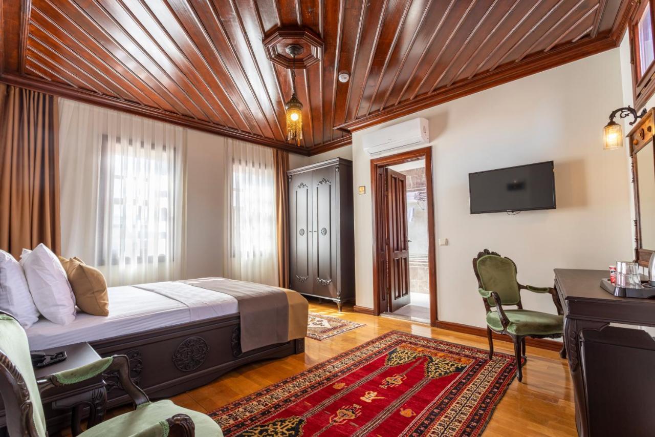 Woo Town Suites Antalya Exteriör bild