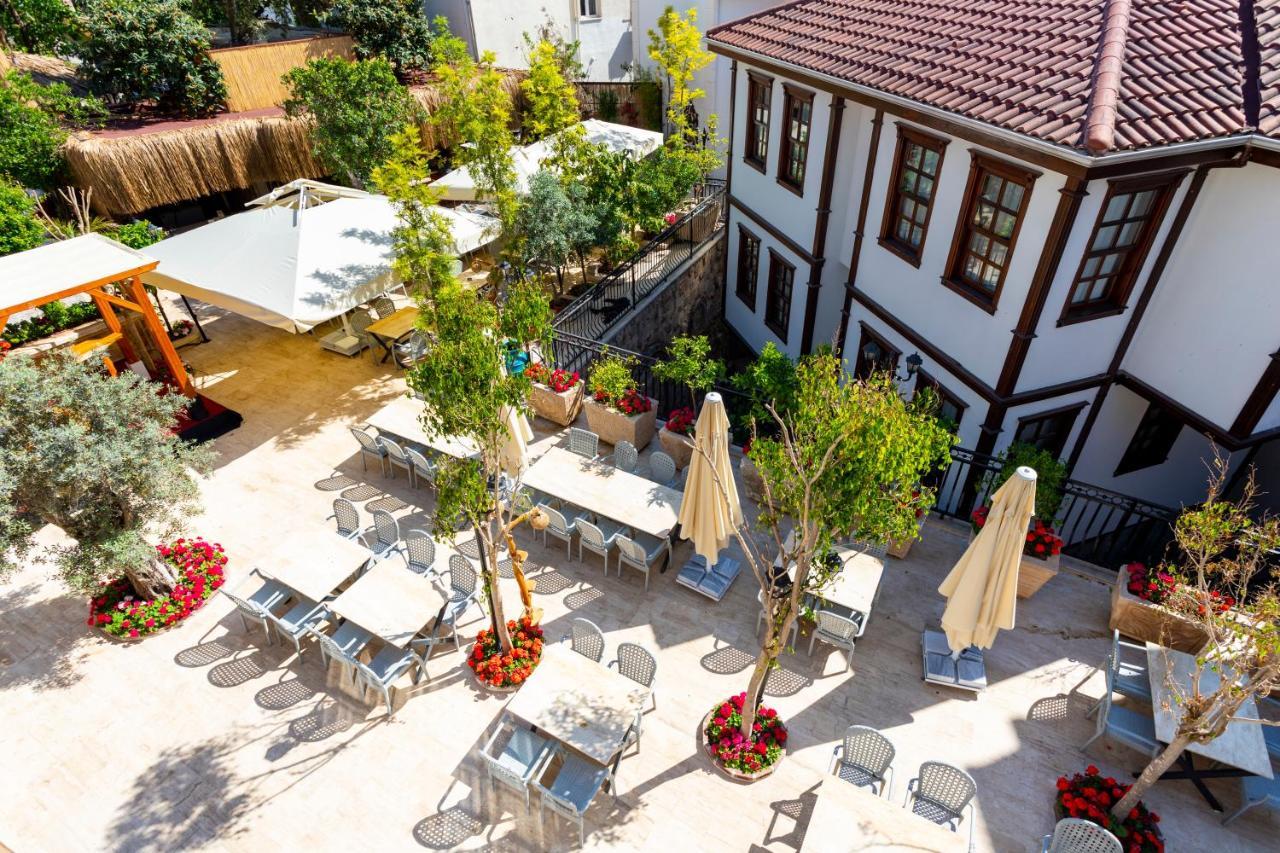 Woo Town Suites Antalya Exteriör bild