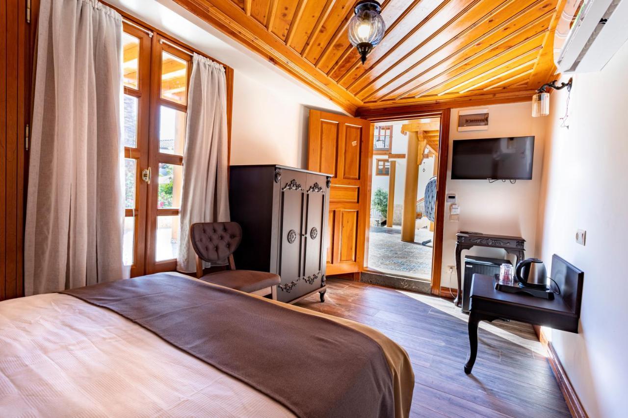 Woo Town Suites Antalya Exteriör bild